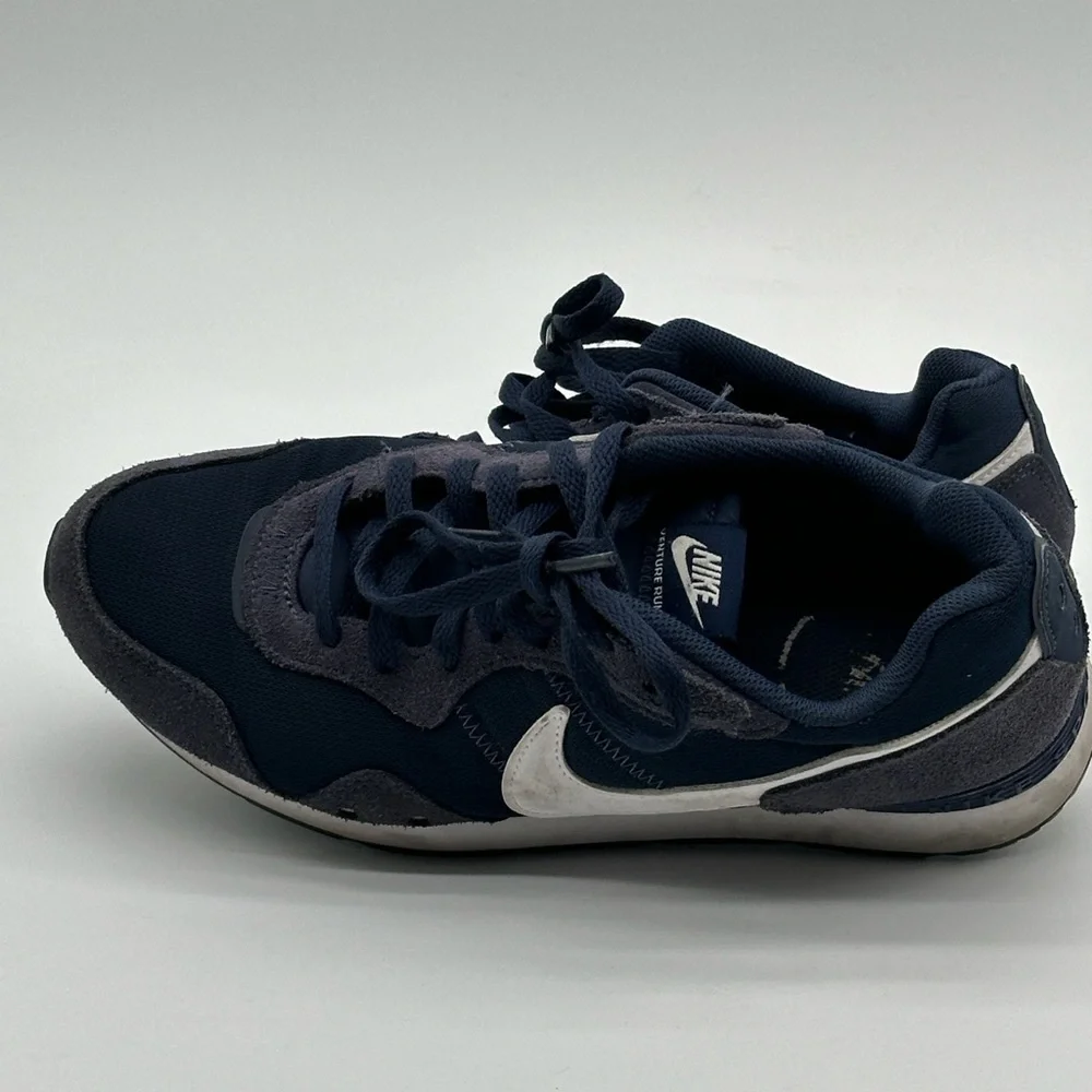 Nike Venture Runner Running Trainers Ck2944-400‎ Sneakers Shoes Size 8